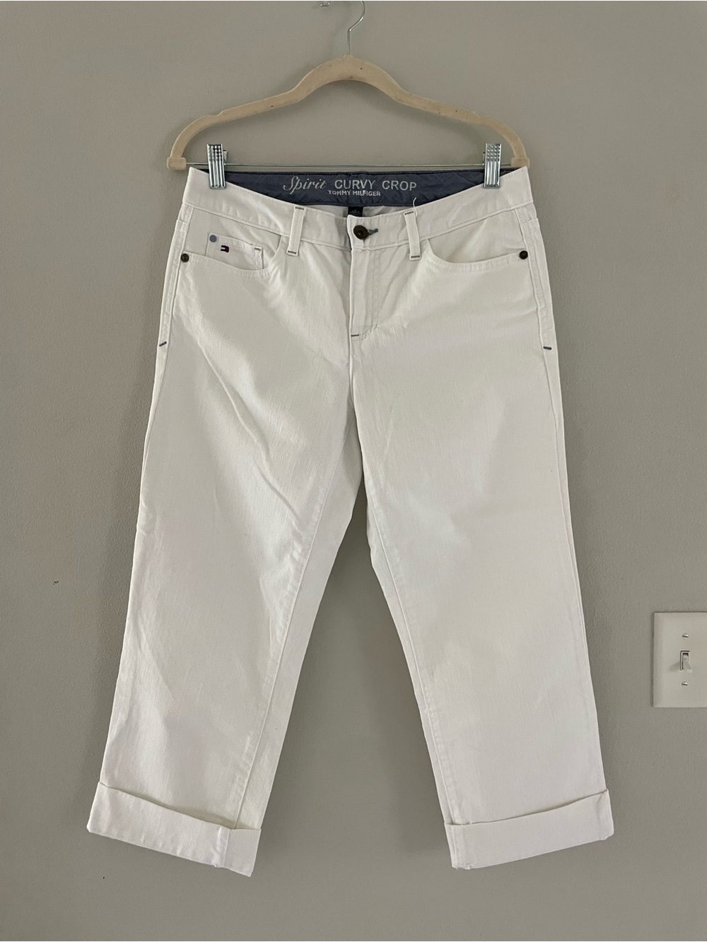 Tommy Hilfiger White Curvy Crop Capris